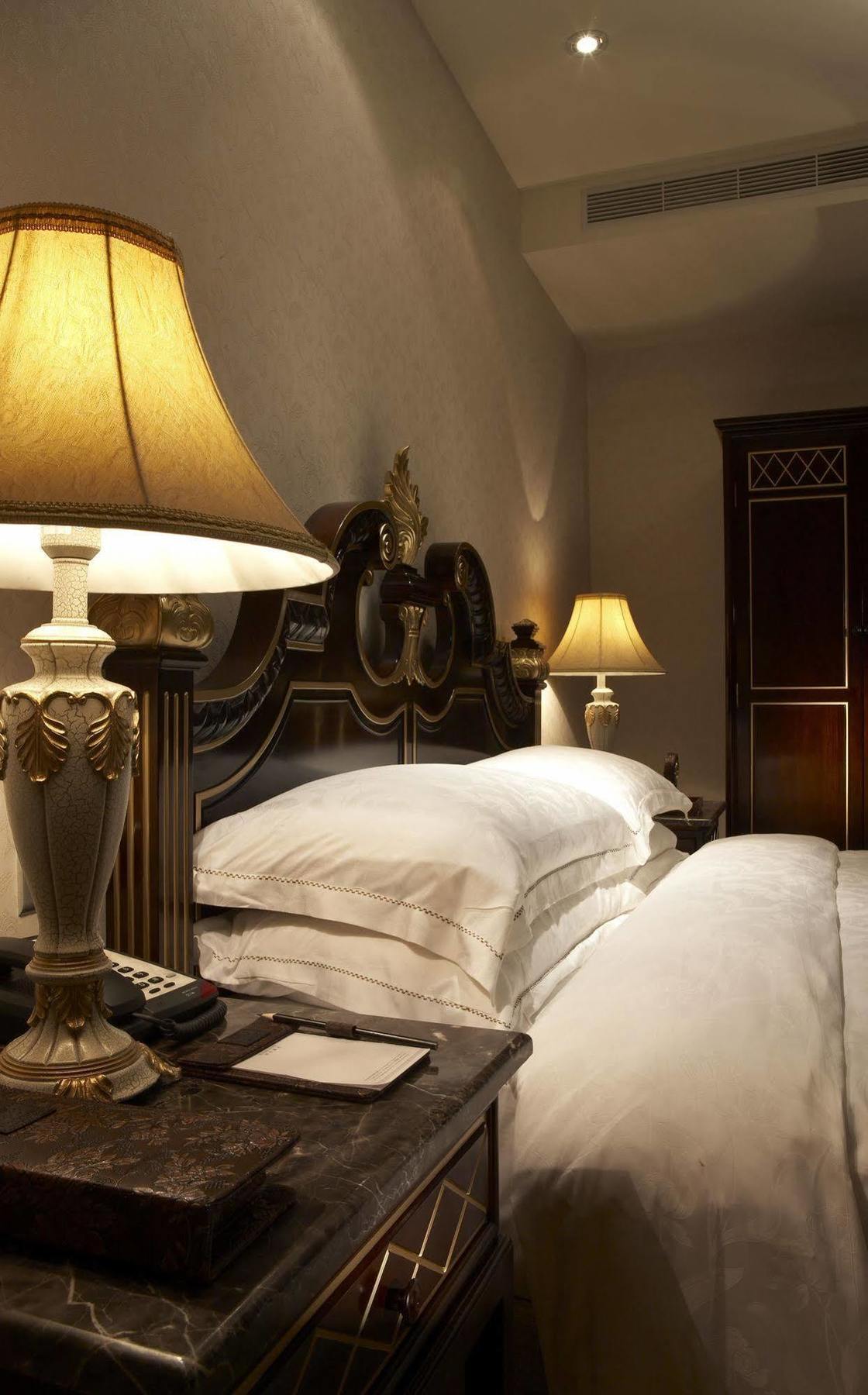 Royal Seasons Hotel Beitou Tajpej Buitenkant foto