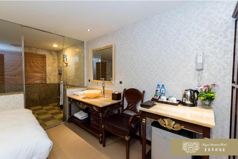 Royal Seasons Hotel Beitou Tajpej Buitenkant foto